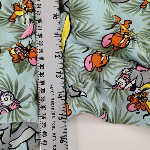 Tom &Jerry Mens Shorts Size XL Allover Print Rayon Summer Vacation Resort - Picture 7 of 9